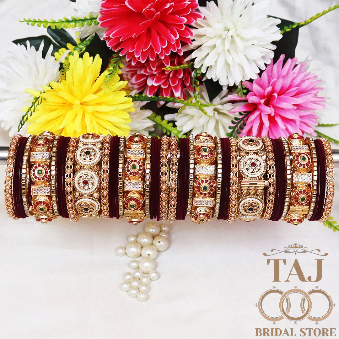 Rajwadi Chuda with Beautiful Kundan Design Traditional Metal Kada