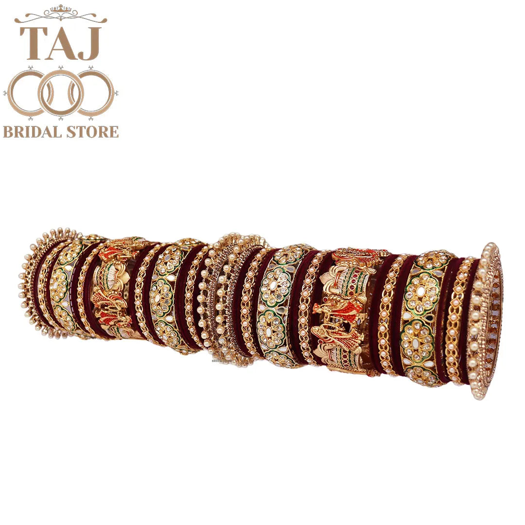 Rajwadi Wedding Metal Chura Set With Beautiful Dulha Dulhan Design Kada