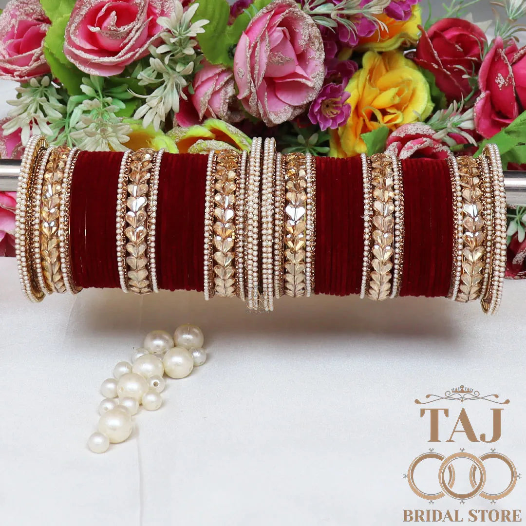 Metal Bridal Bangles Set With Beautiful Kundan Lace Design Kada