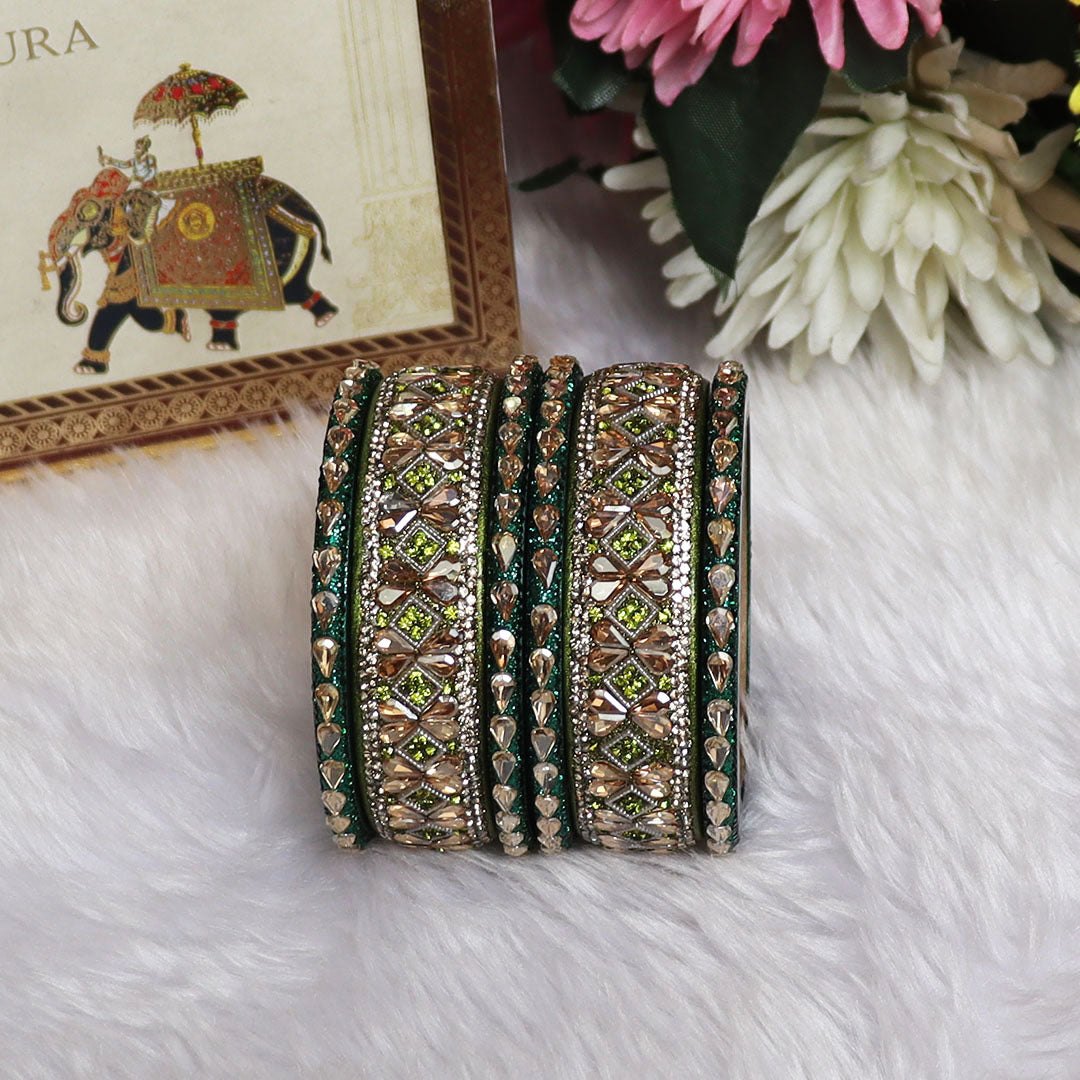 Fancy Short Lac Bangles For Women With Latest Kundan Design