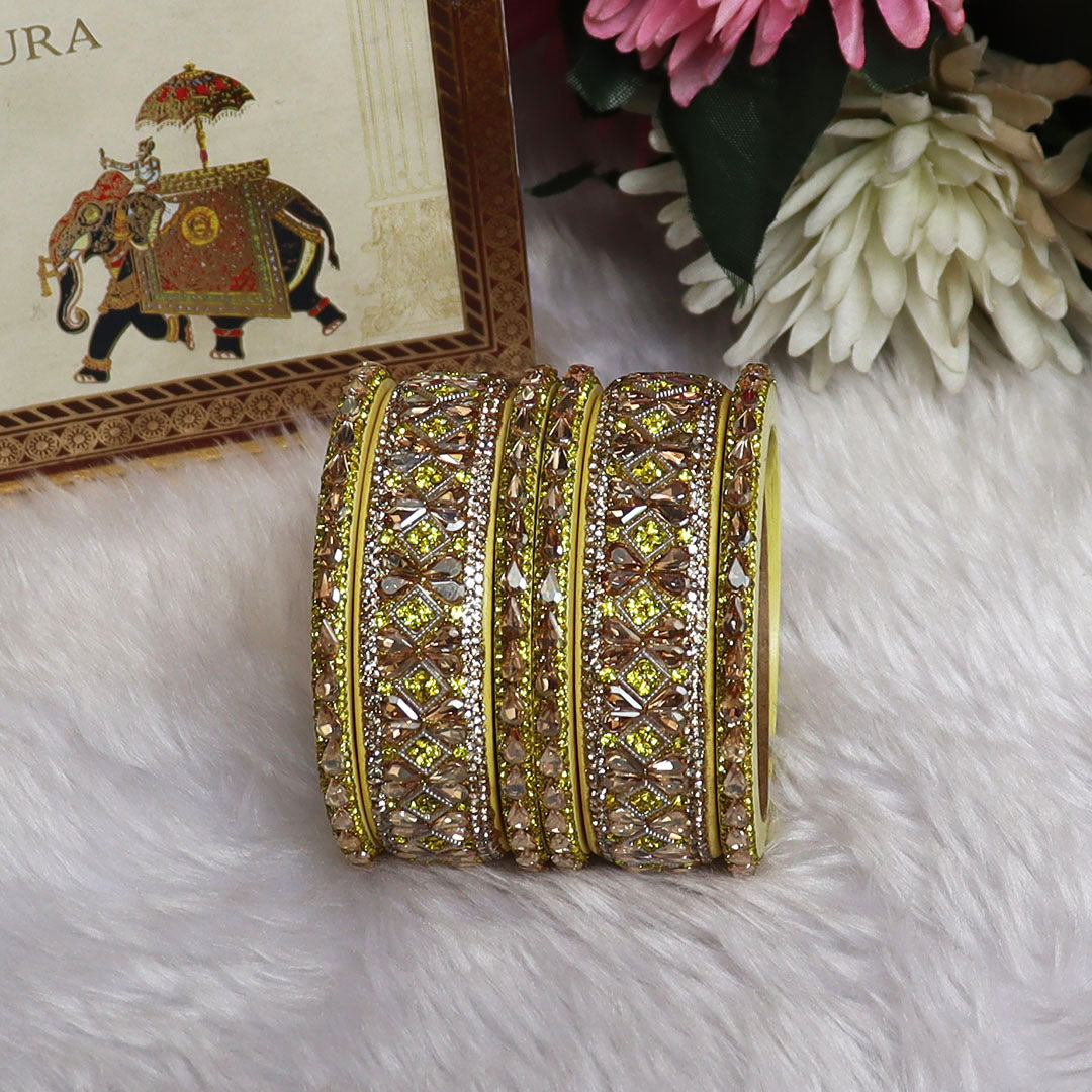 Fancy Short Lac Bangles For Women With Latest Kundan Design