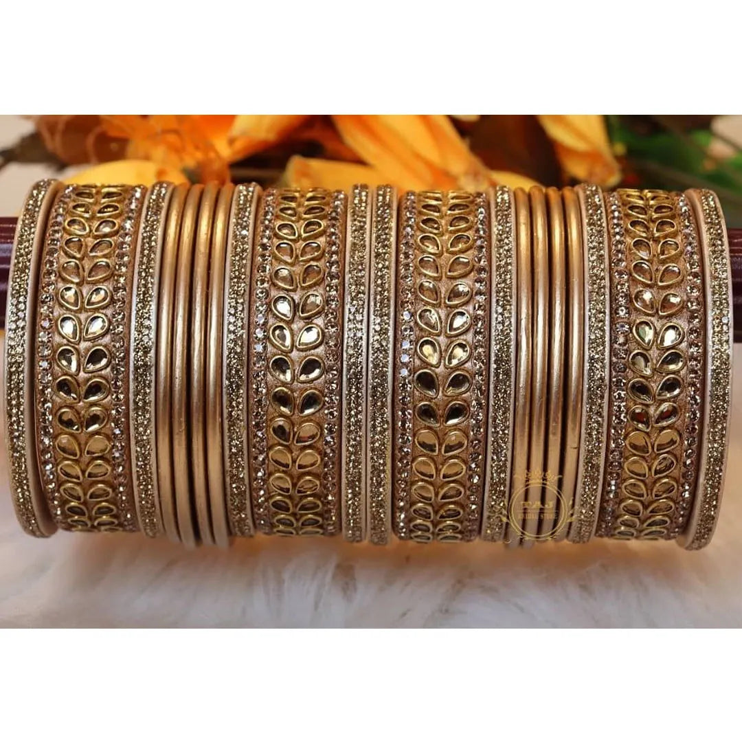 Best Kundan Punjabi Chura in Pure Lac