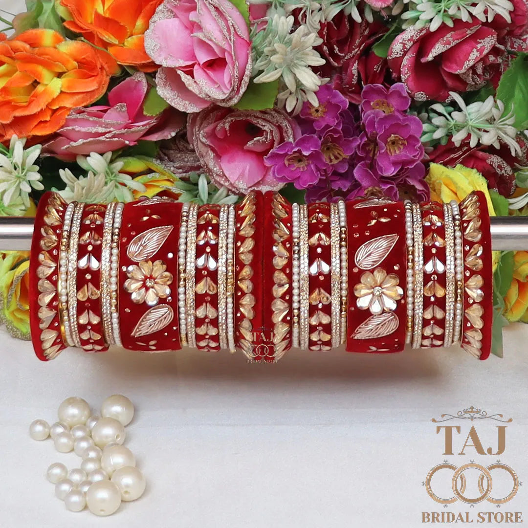 Bridal Bangle Set with Beautiful Flower-Leaf Design