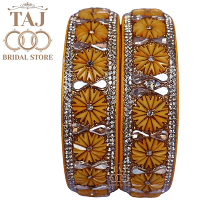 Rajasthani Traditional Lac Kada with Beautiful Latest Flower Design (Pack of 2)