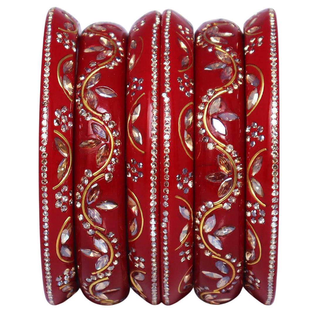 Fashionable Short Lac Bangles Set With Beautiful Kundan Design