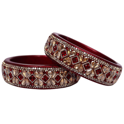 Beautifully designed Lac and Kundan work Kada