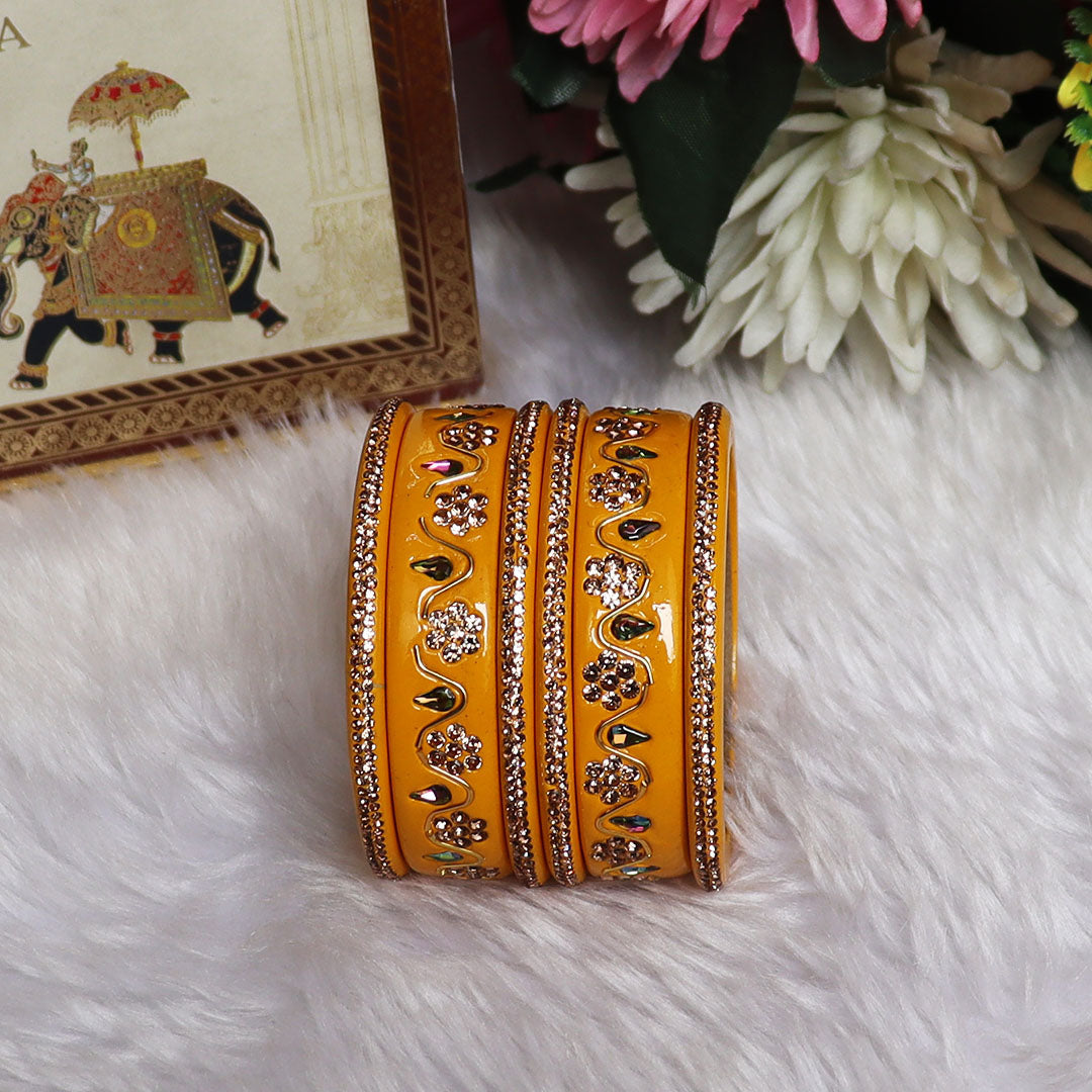 Handmade Traditional Short Lac Bangles Set With Latest Kundan Design