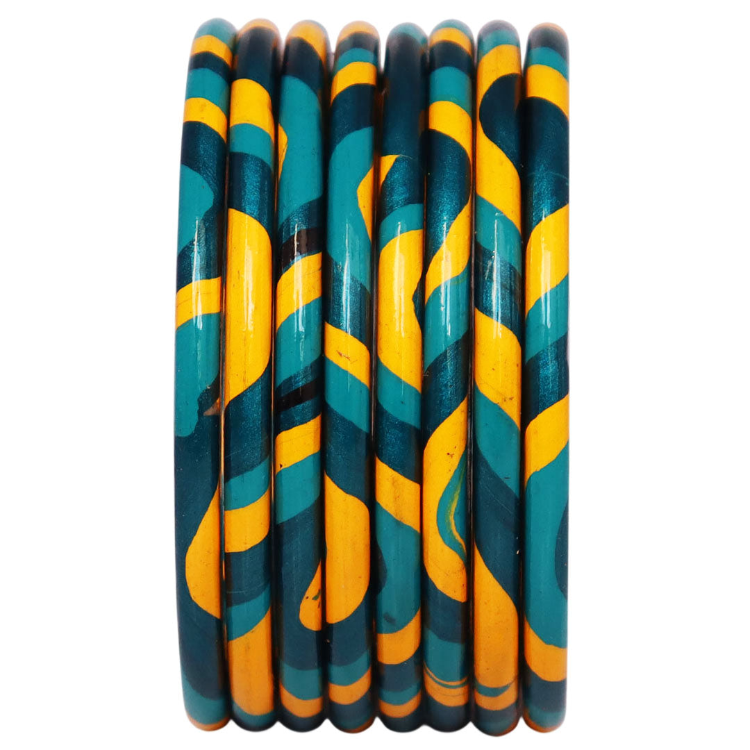 Lac Bangles Set Elegant Lahariya Pattern Bangles