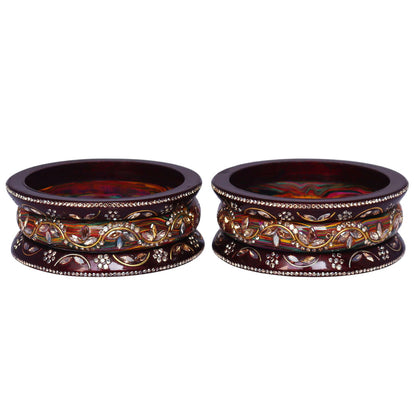 Fashionable Short Lac Bangles Set With Beautiful Kundan Design