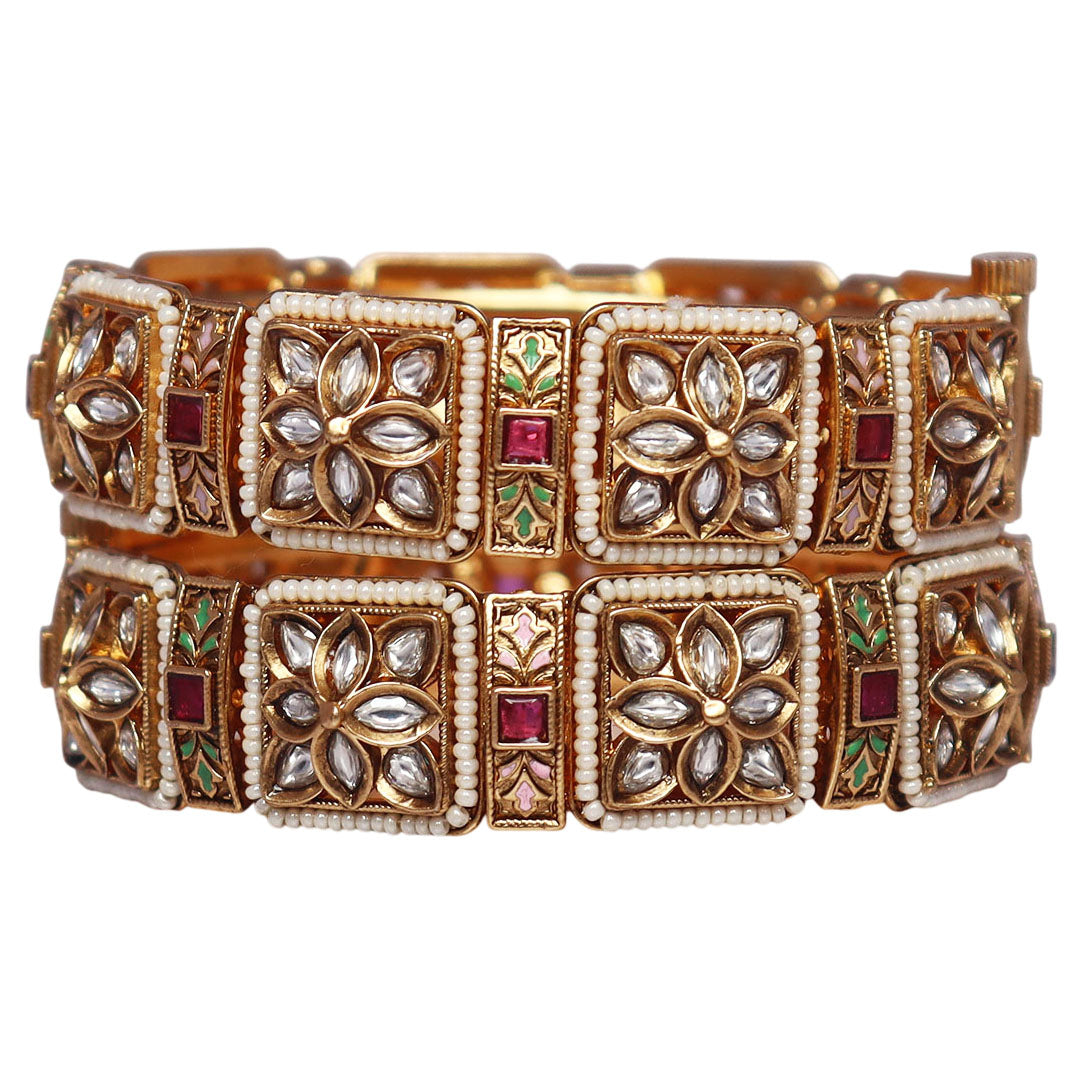 Fashion Gold Plated Bracelet for Girls in Traditional Stones Design