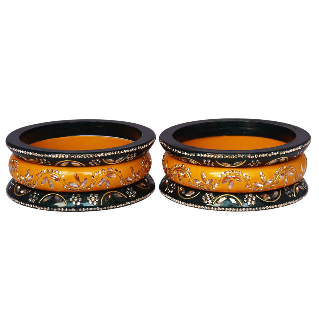 Fashionable Short Lac Bangles Set With Beautiful Kundan Design