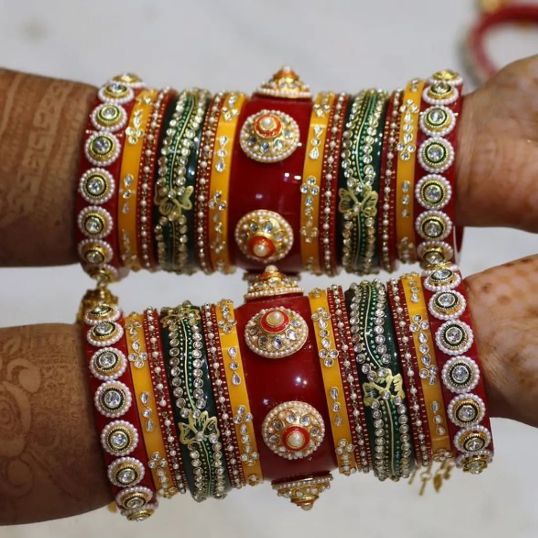 Rajwadi Bridal Chura with Beautiful Teeka Design