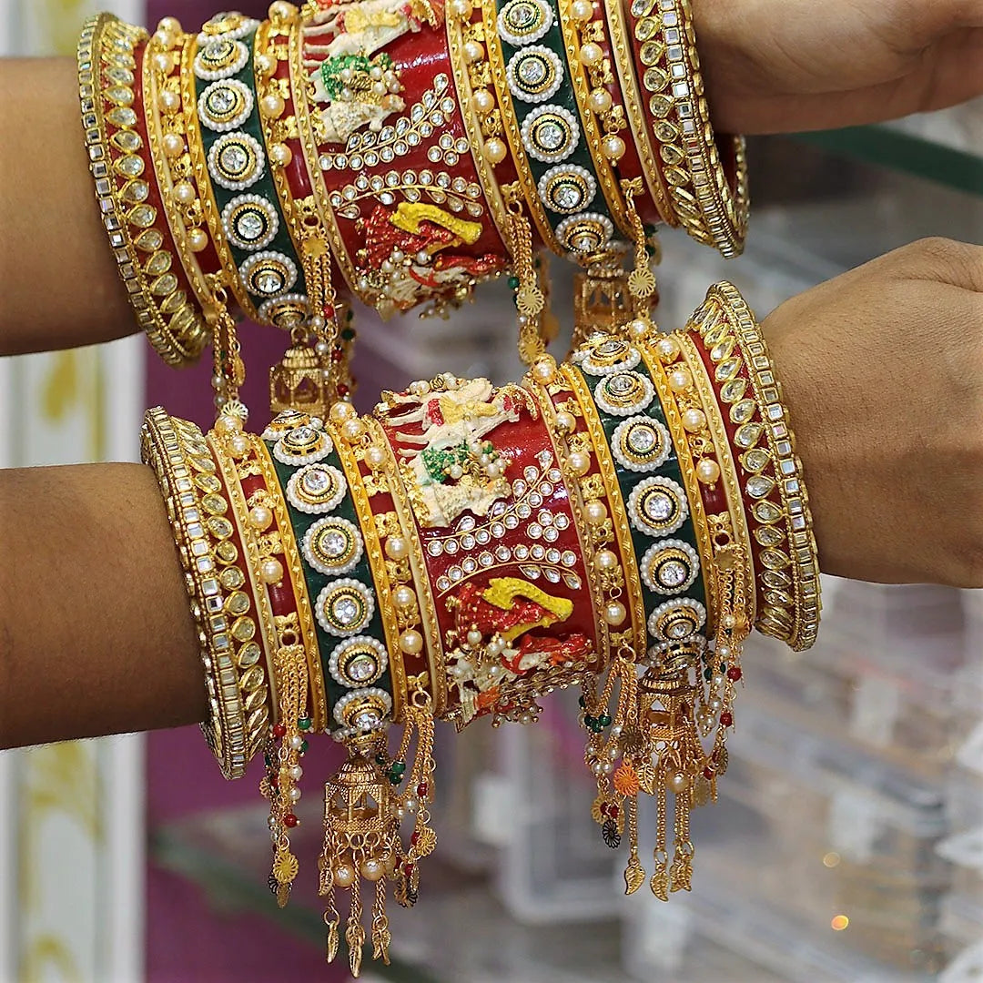 Best Rajwadi Bangle Set in Doli Design